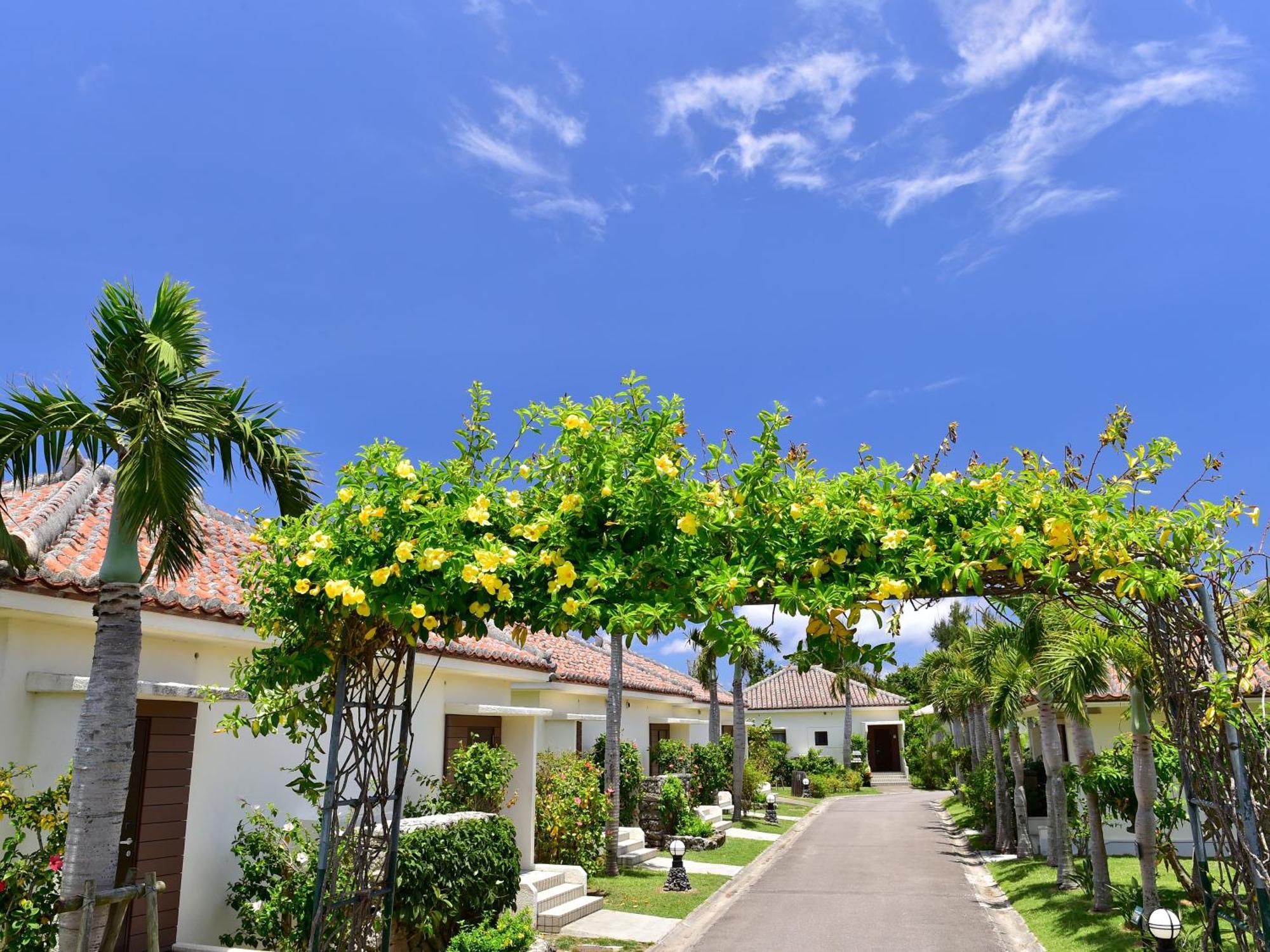 Fusaki Beach Resort Hotel & Villas Ishigaki  Buitenkant foto